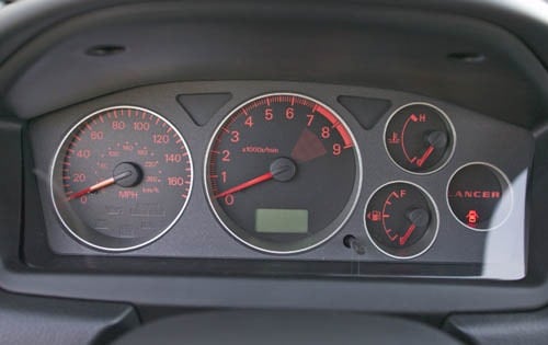 2004 Mitsubishi Lancer Evolution interior G