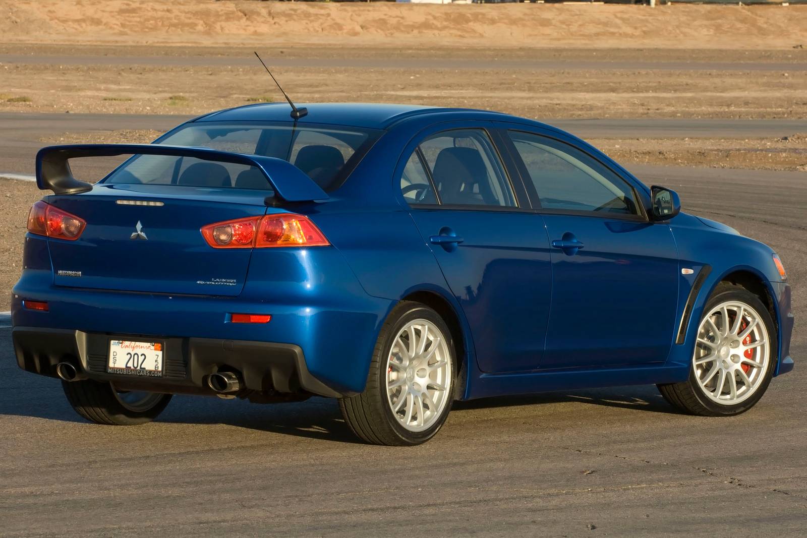 2013 Mitsubishi Lancer exterior FQ