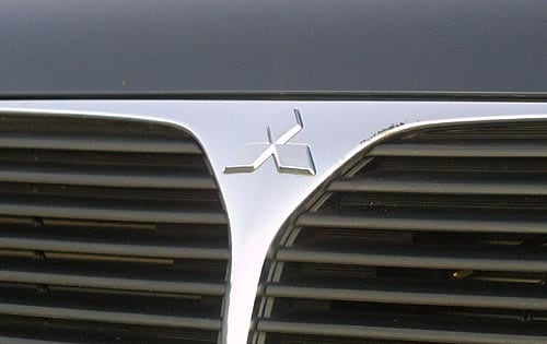 2002 Mitsubishi Lancer exterior FBDG