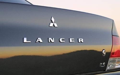 2002 Mitsubishi Lancer exterior FBDG