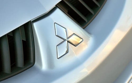 2004 Mitsubishi Lancer — OEM photo 3