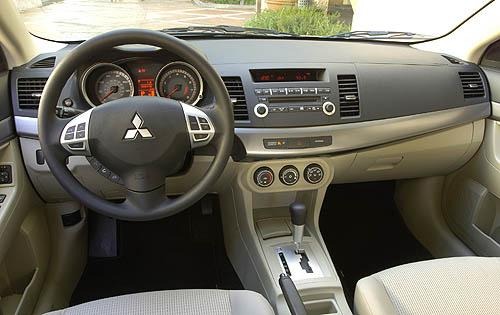 2008 Mitsubishi Lancer interior I