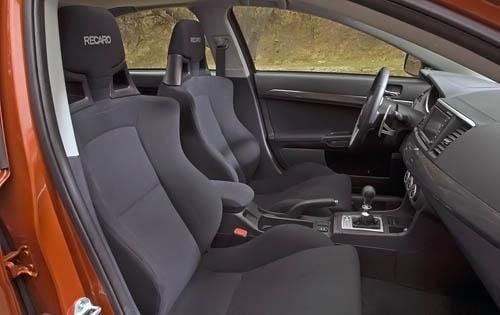 2009 Mitsubishi Lancer interior I