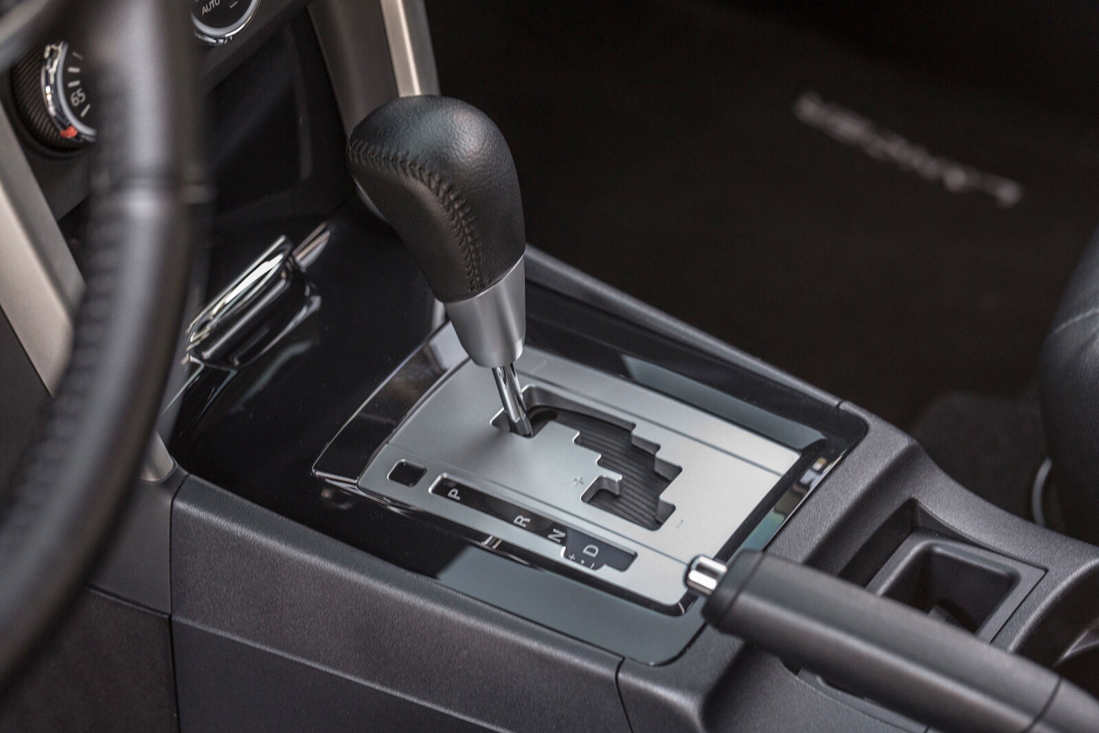 2016 Mitsubishi Lancer interior SHF