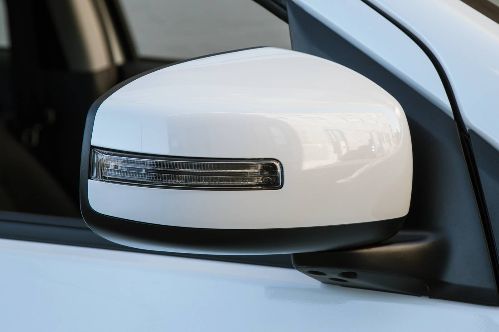 2018 Mitsubishi Mirage exterior EDETAIL