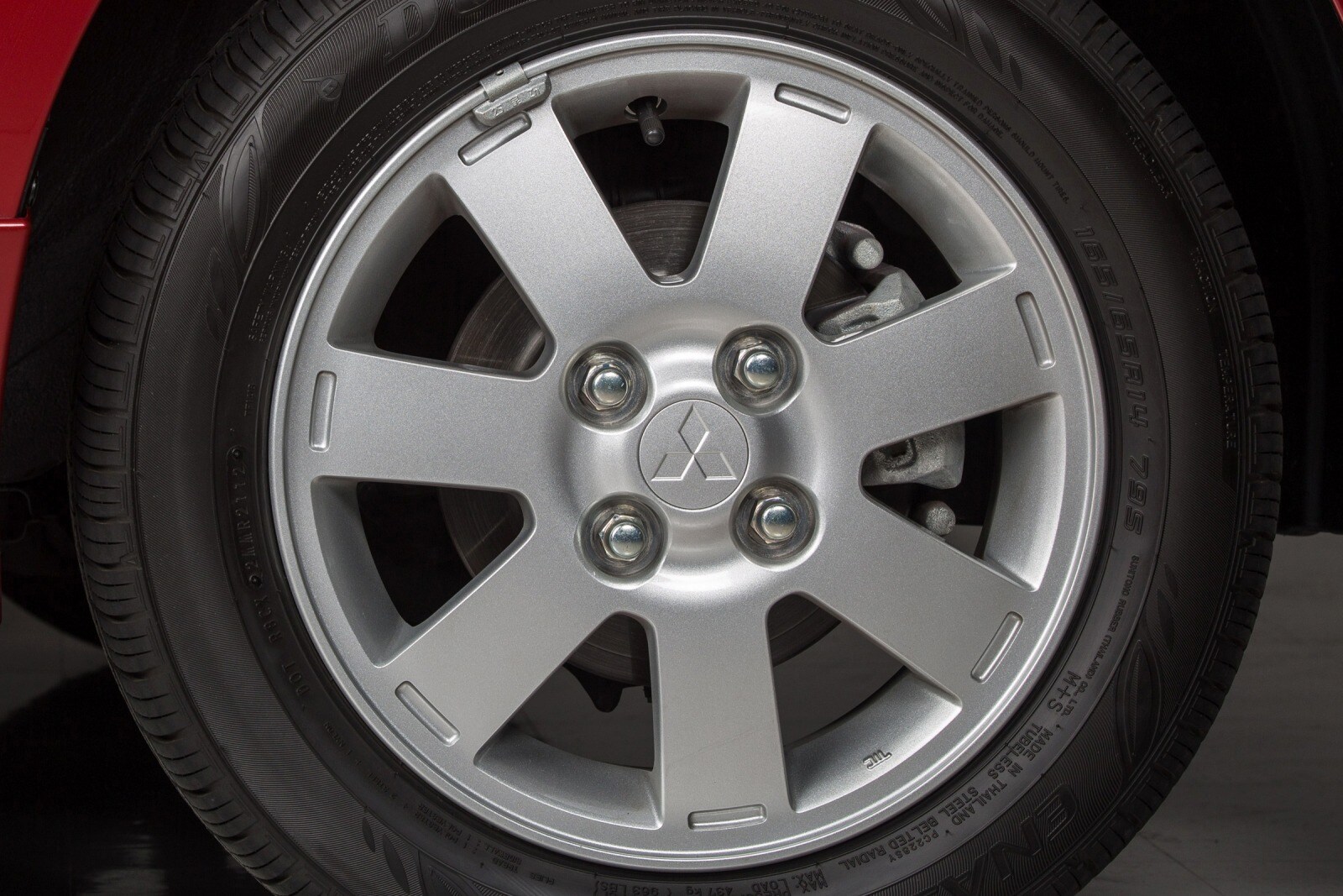 2014 Mitsubishi Mirage exterior W