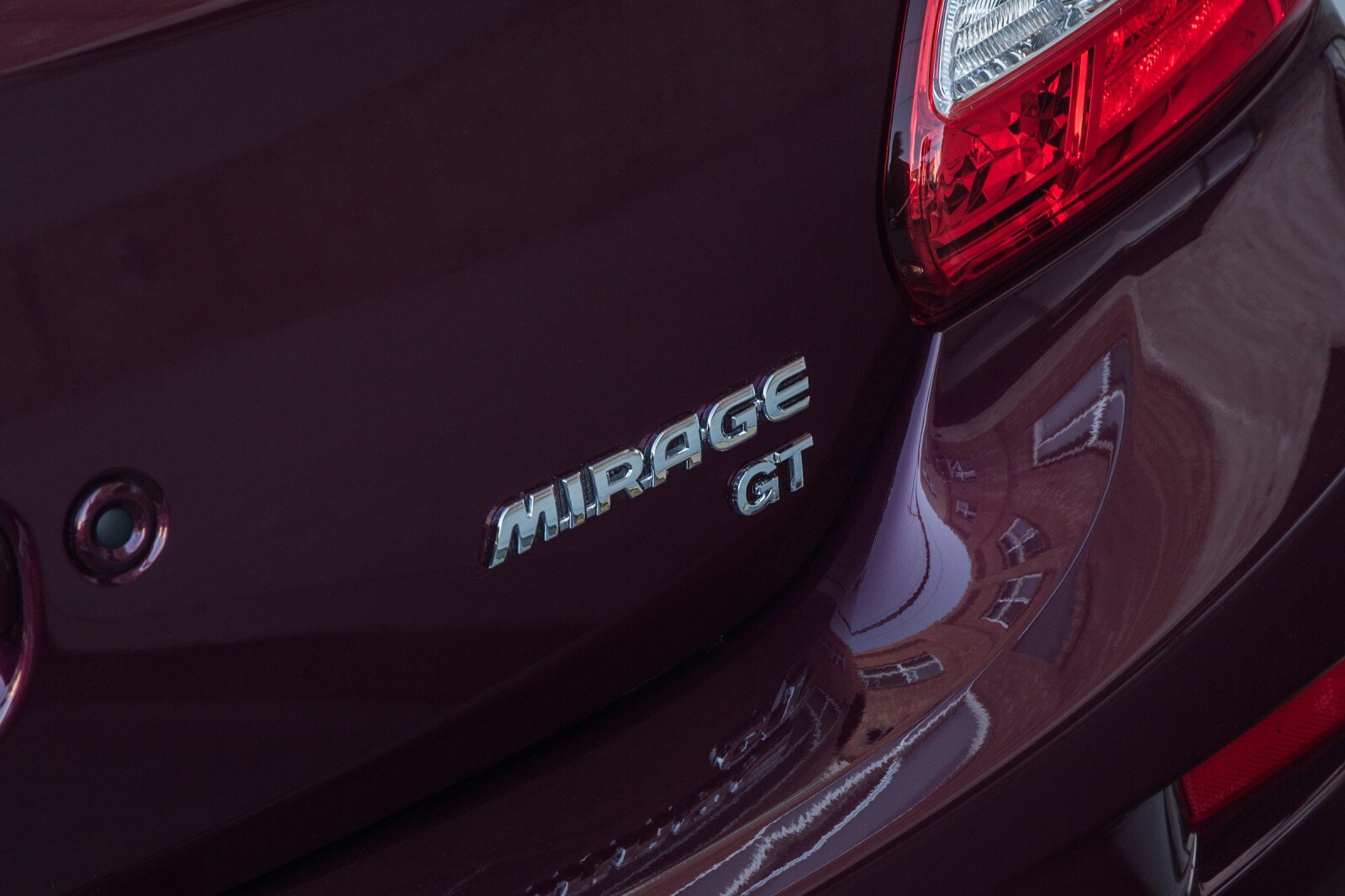2018 Mitsubishi Mirage exterior RBDG