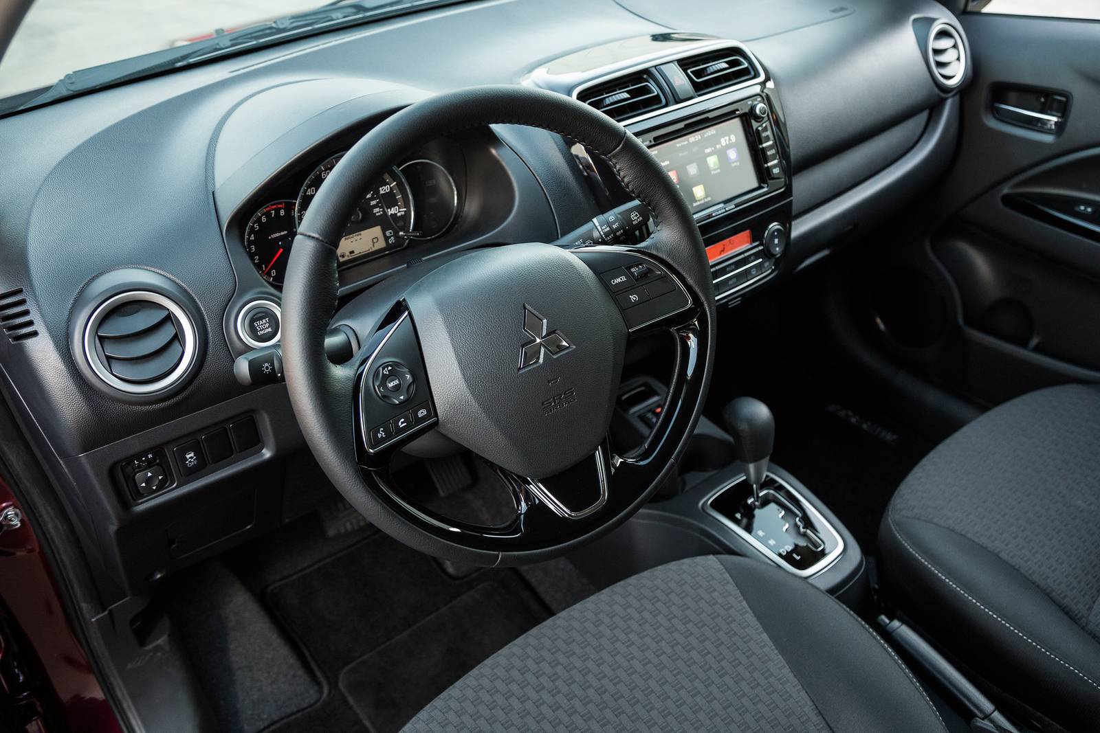 2019 Mitsubishi Mirage interior I