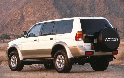 1997 Mitsubishi Montero Sport exterior RQ