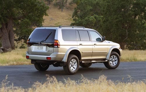 2002 Mitsubishi Montero Sport XLS 4WD 4dr SUV