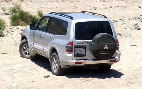 2001 Mitsubishi Montero Limited 4WD 4dr SUV