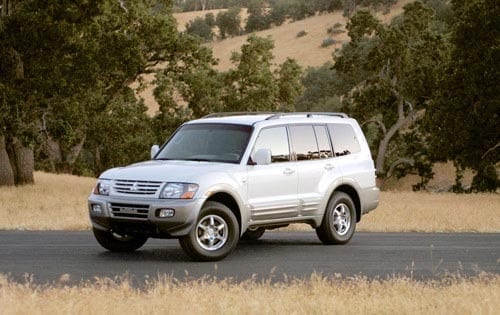 2002 Mitsubishi Montero Limited 4WD 4dr SUV