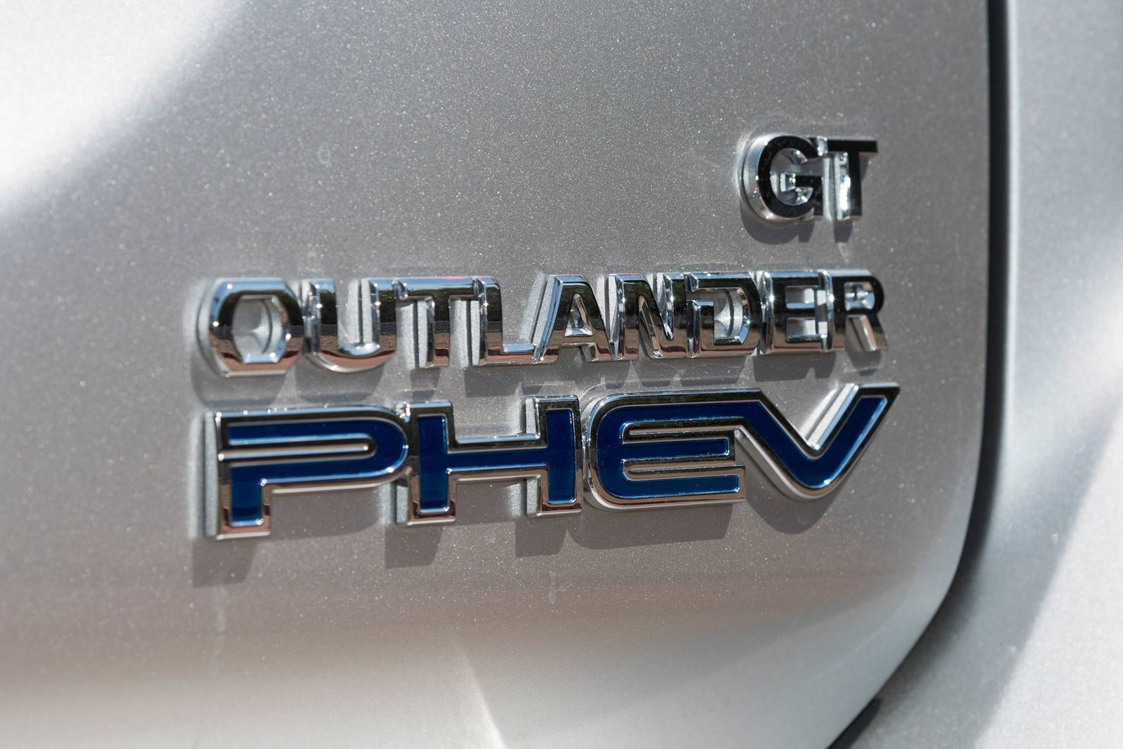 2018 Mitsubishi Outlander exterior RBDG