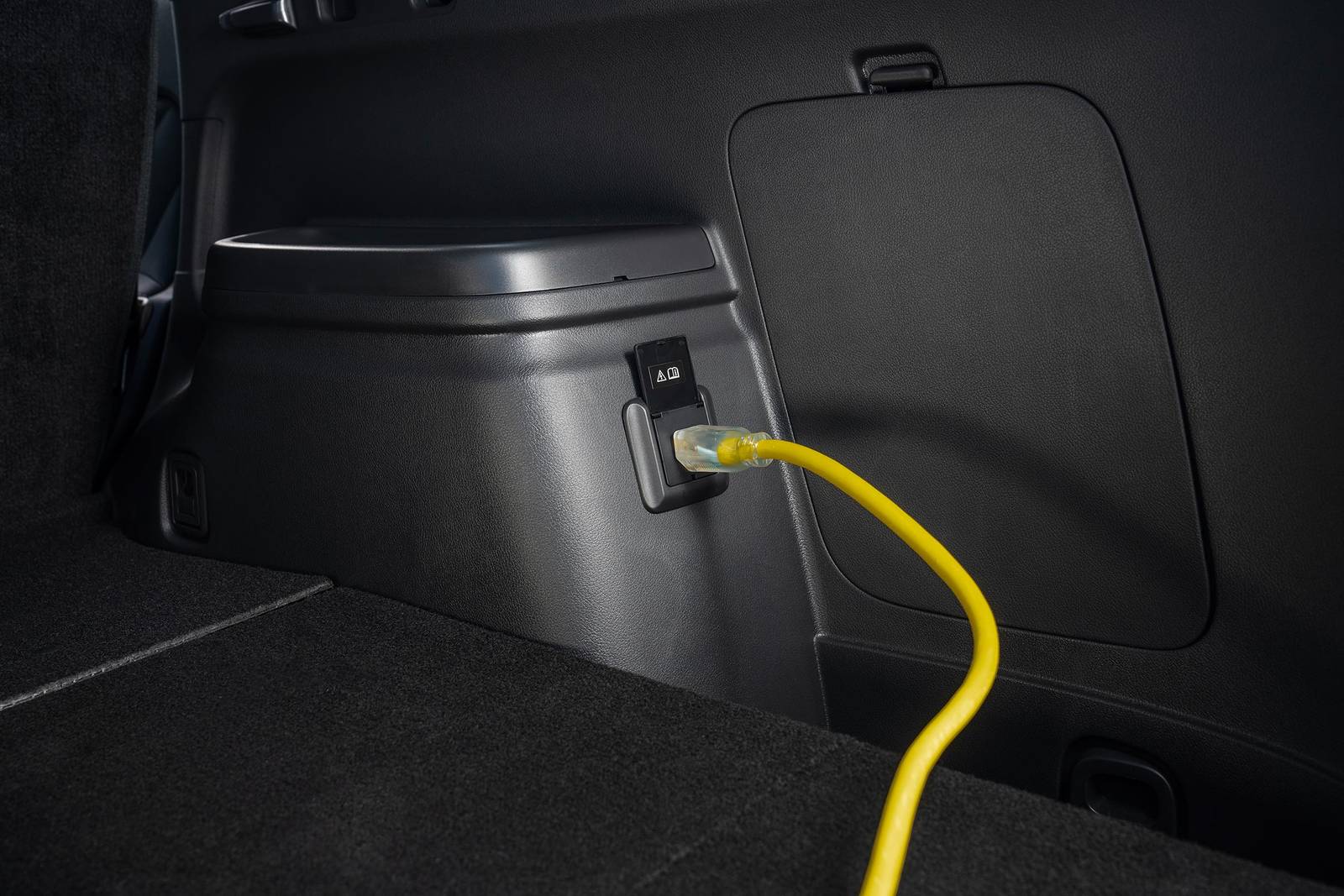 2019 Mitsubishi Outlander front safety DETAIL