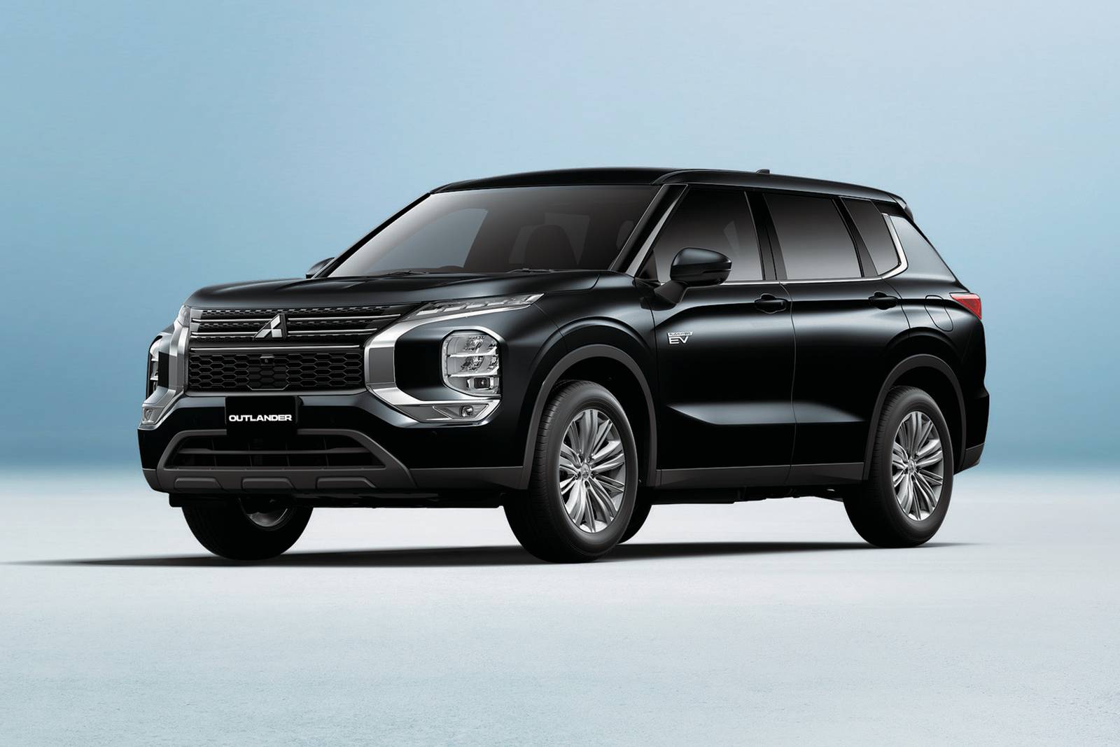 2025 Mitsubishi Outlander exterior FQ