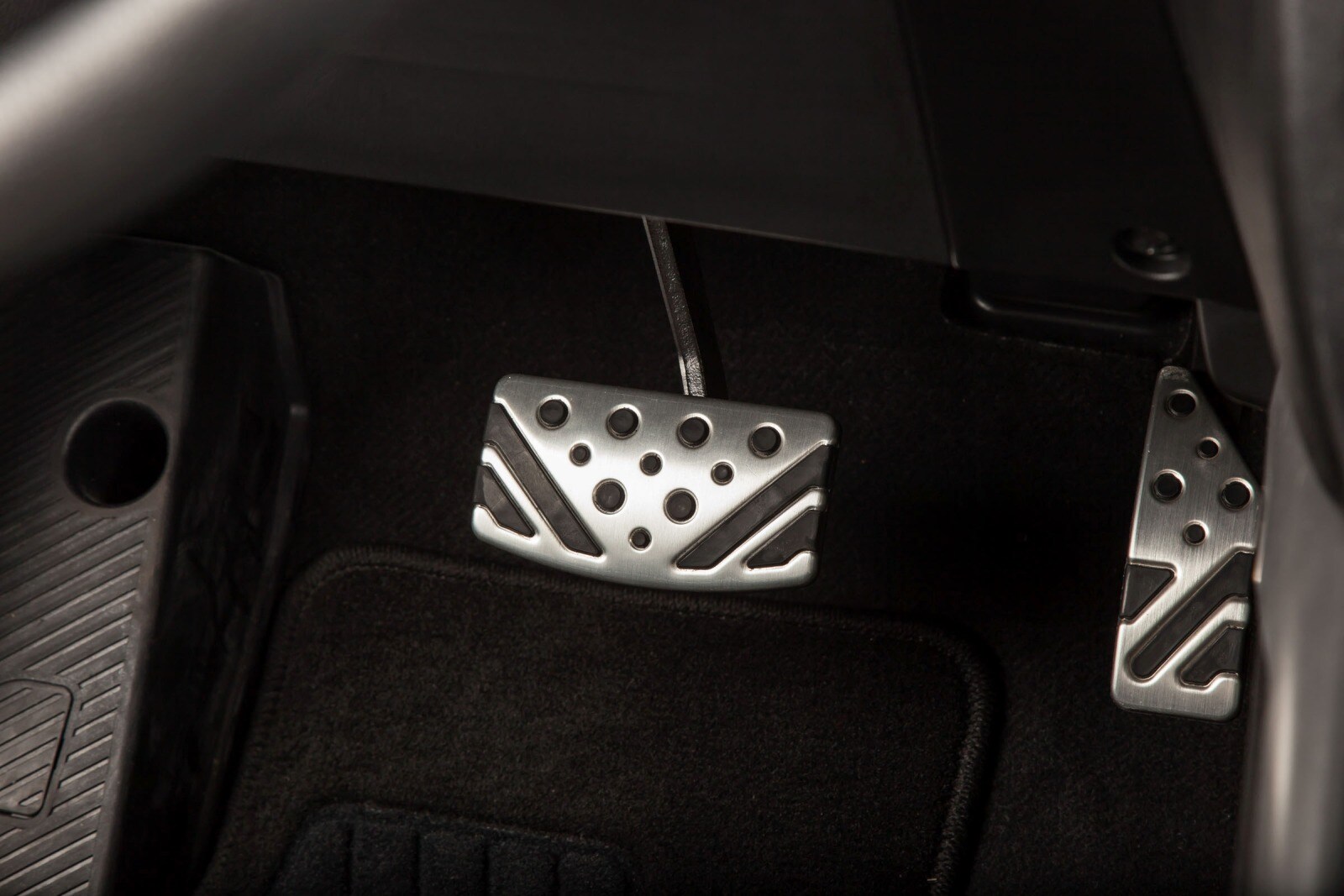 2013 Mitsubishi Outlander interior DETAIL