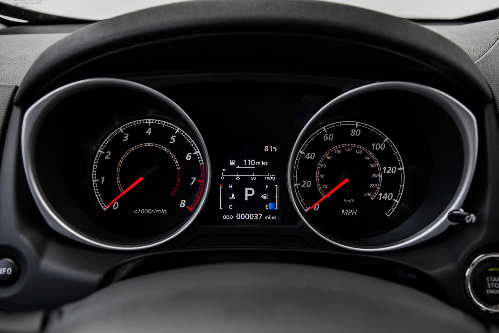 2016 Mitsubishi Outlander interior G