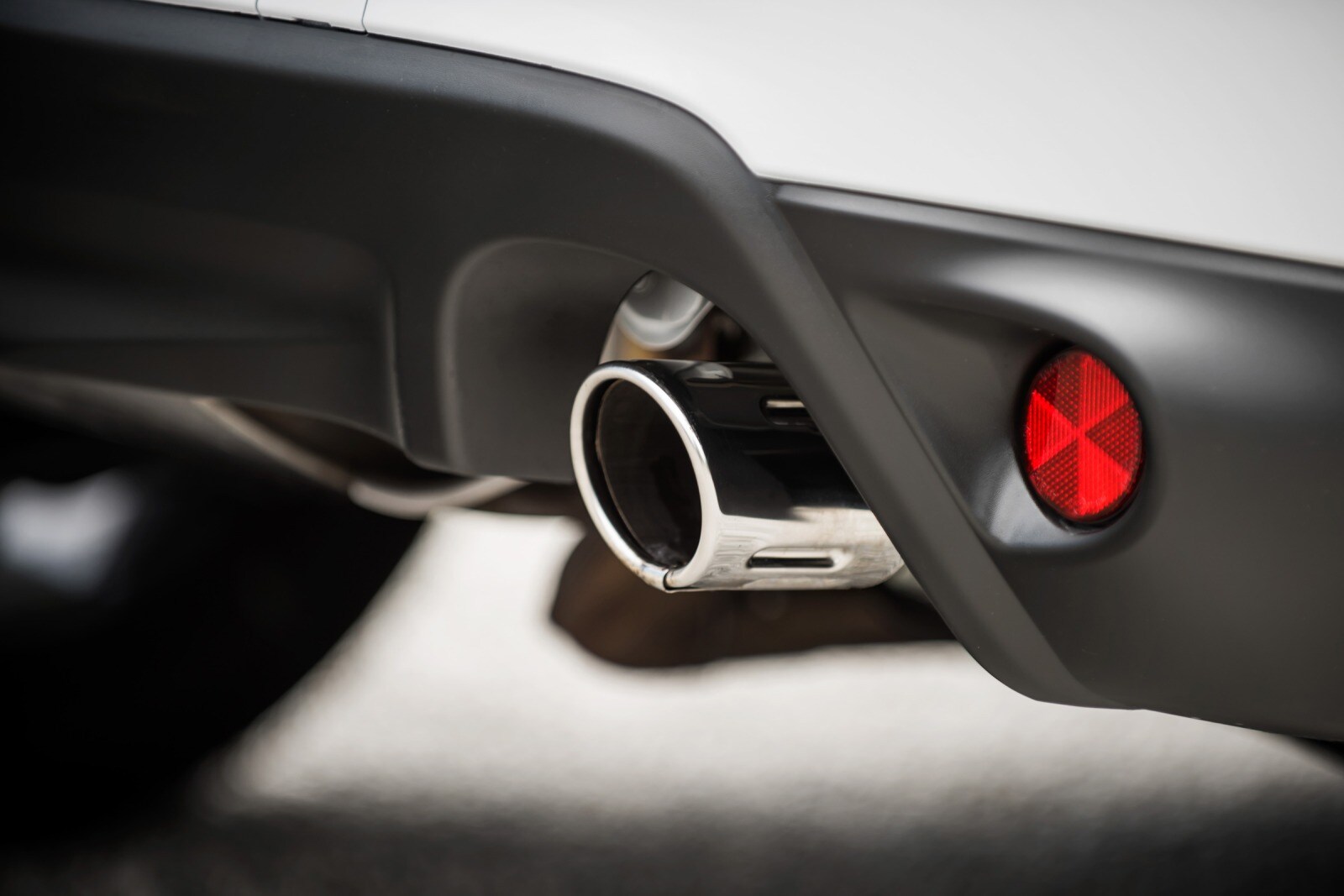 2017 Mitsubishi Outlander exterior EDETAIL