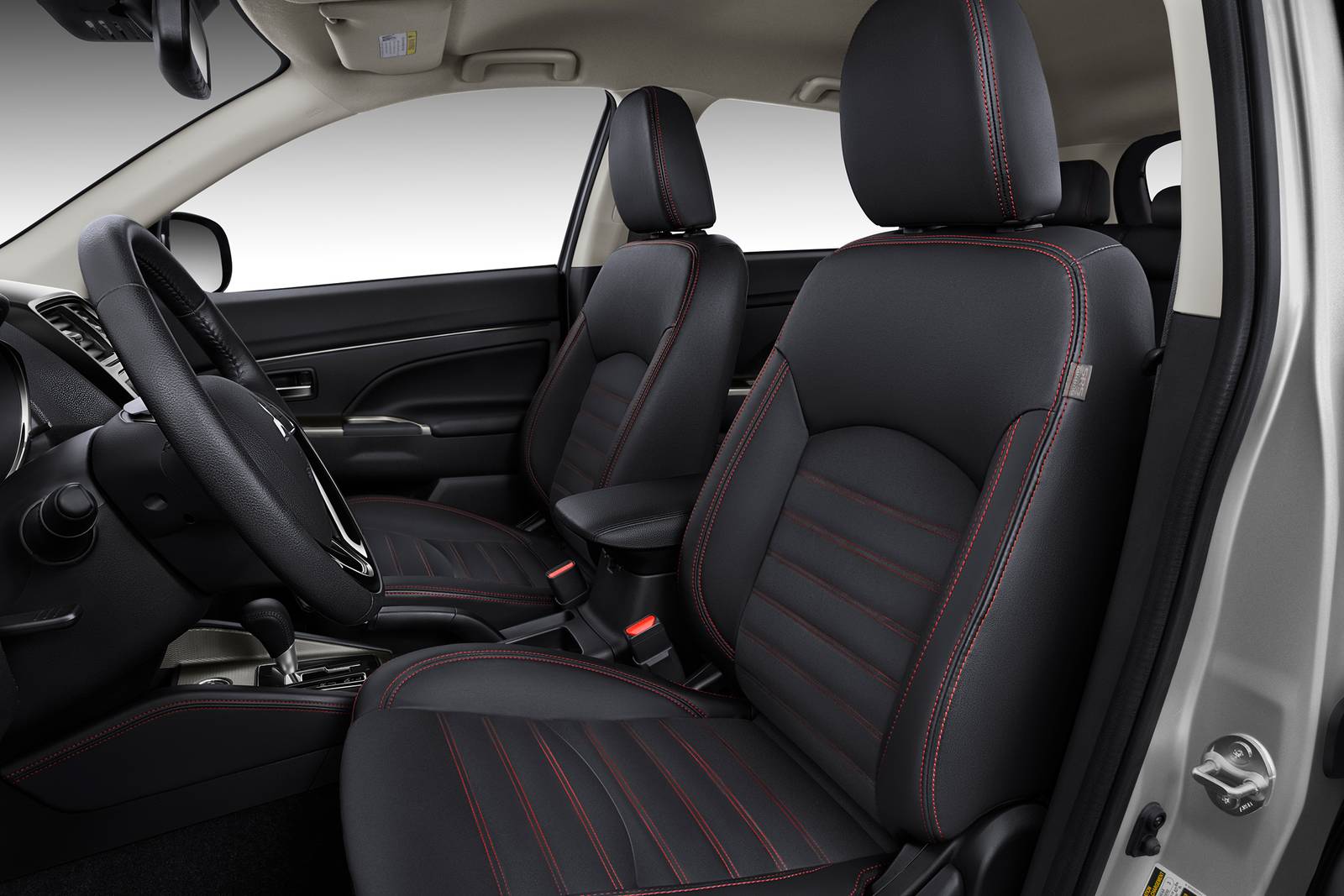 2019 Mitsubishi Outlander interior I