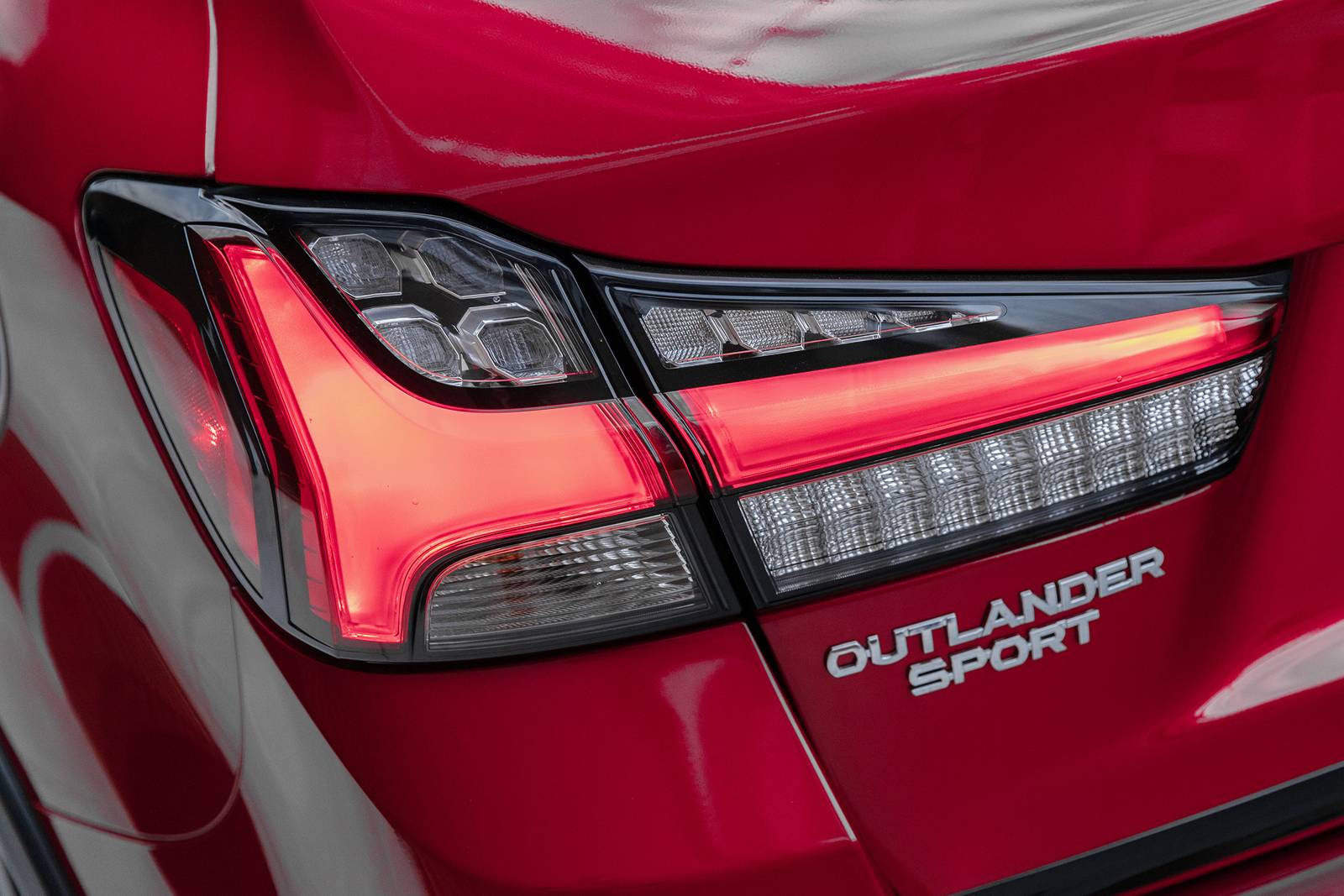 2021 Mitsubishi Outlander Sport exterior EDETAIL