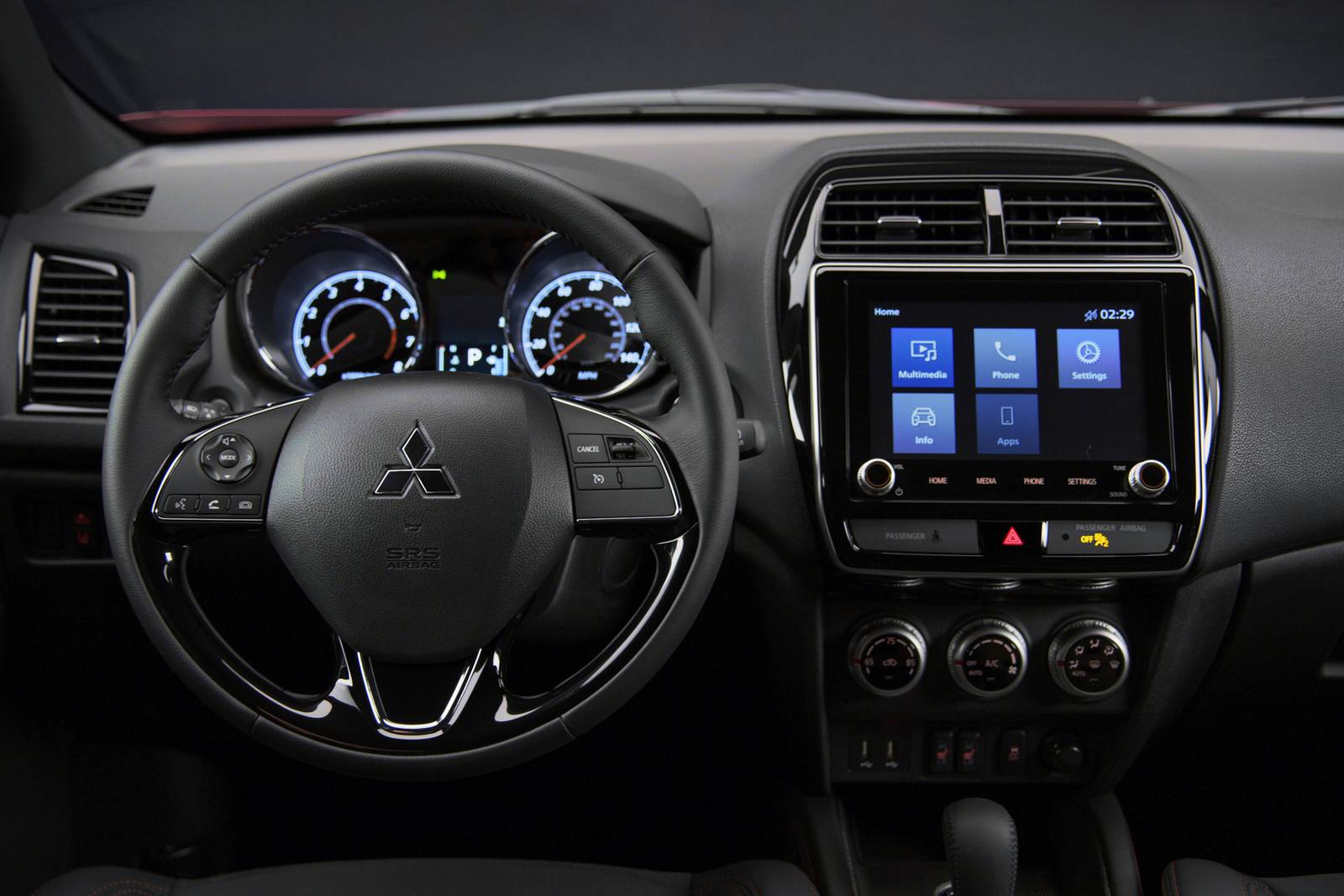 2024 Mitsubishi Outlander interior SWD