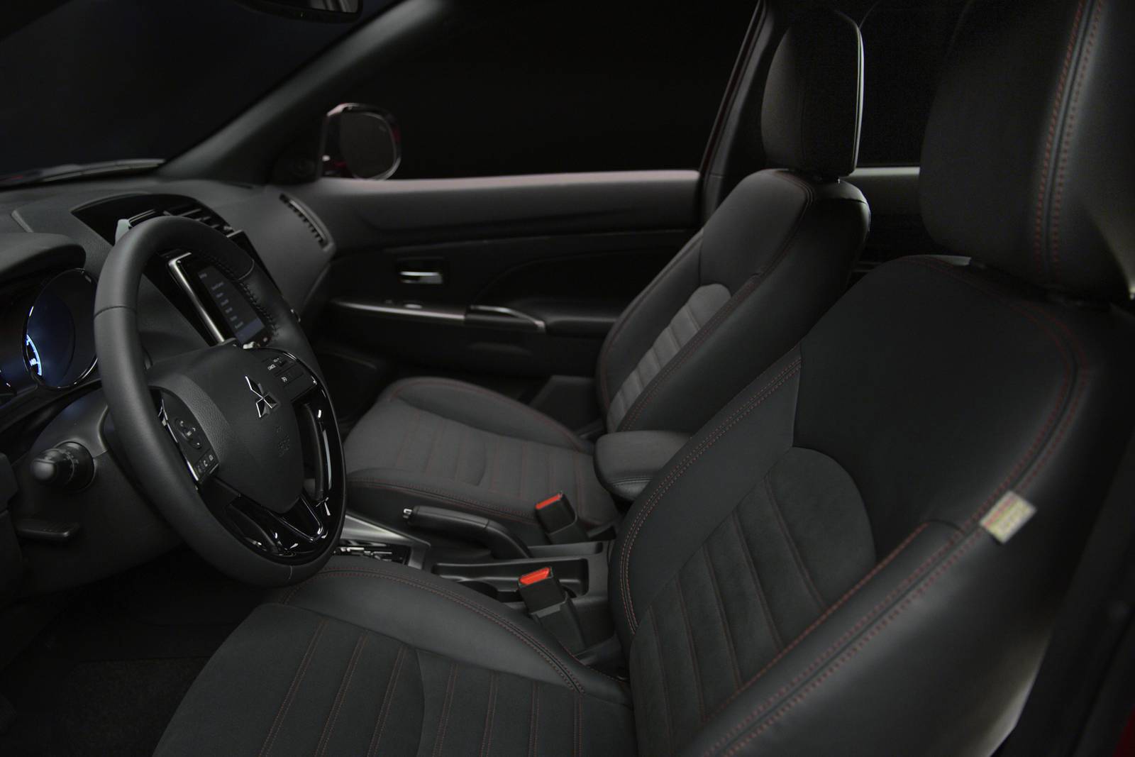 2025 Mitsubishi Outlander interior I