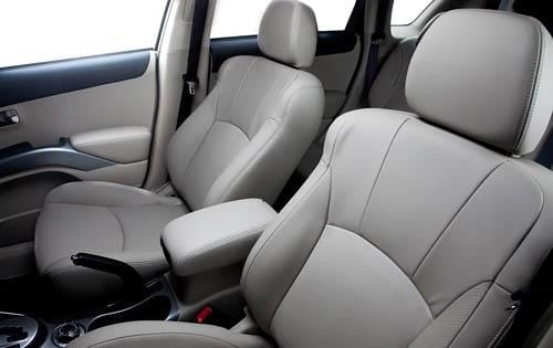 2011 Mitsubishi Outlander interior I