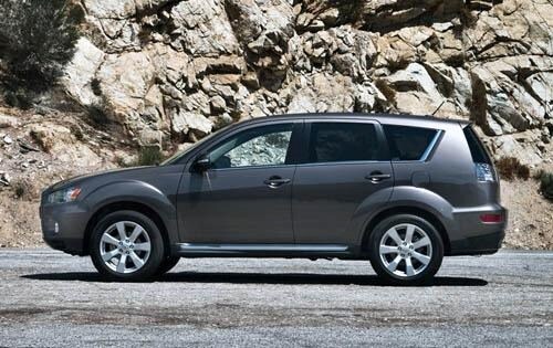 2011 Mitsubishi Outlander exterior F