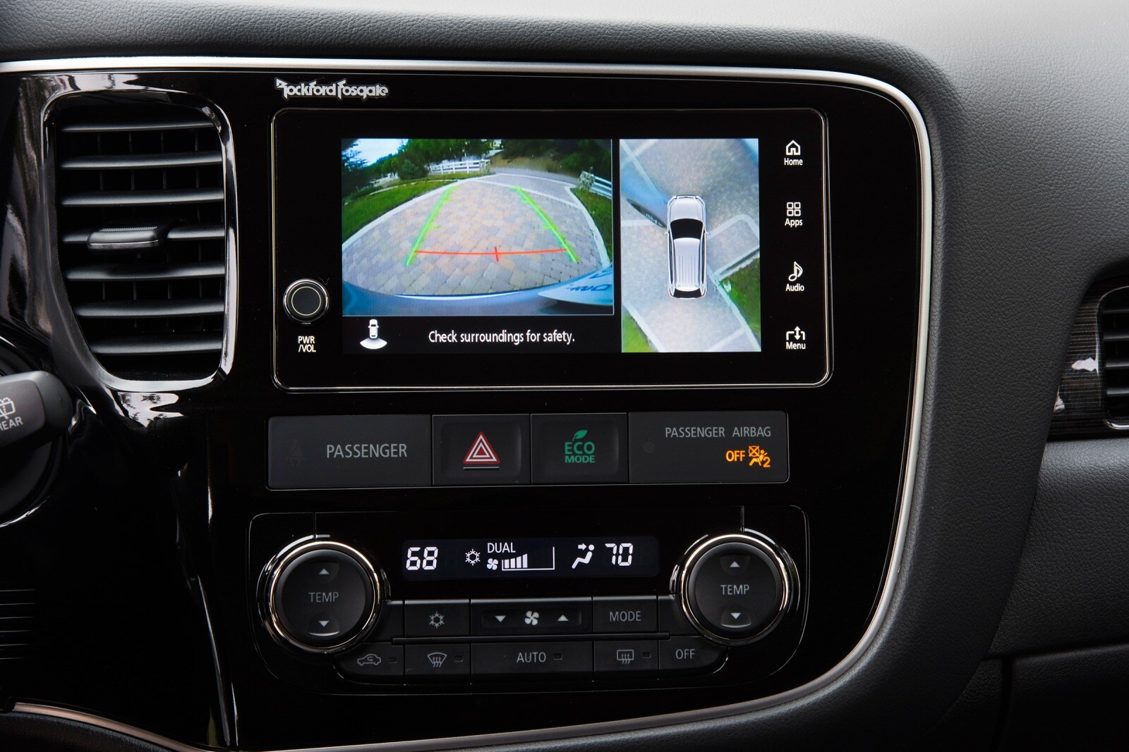 2017 Mitsubishi Outlander front safety CC