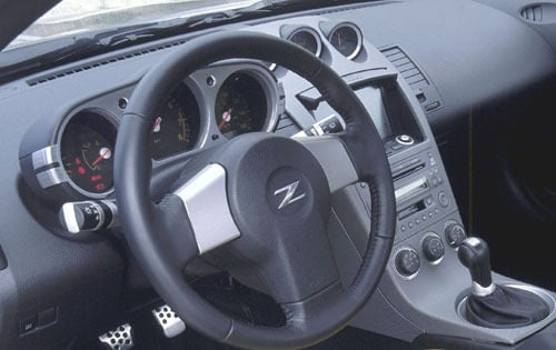 2003 Nissan 350Z interior D