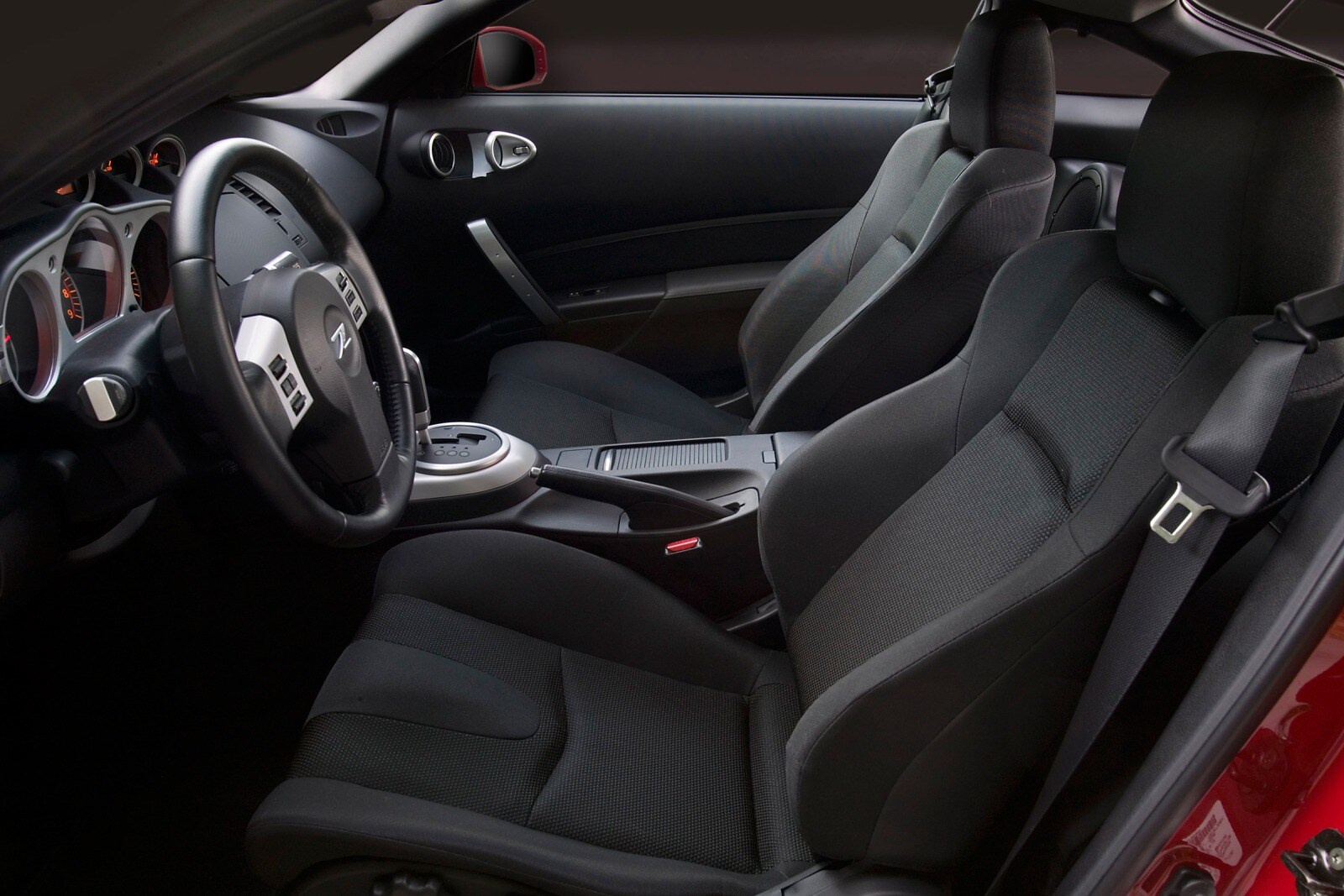 2007 Nissan 350z interior I
