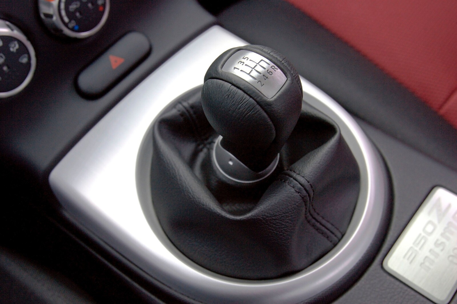 2007 Nissan 350z interior SHF