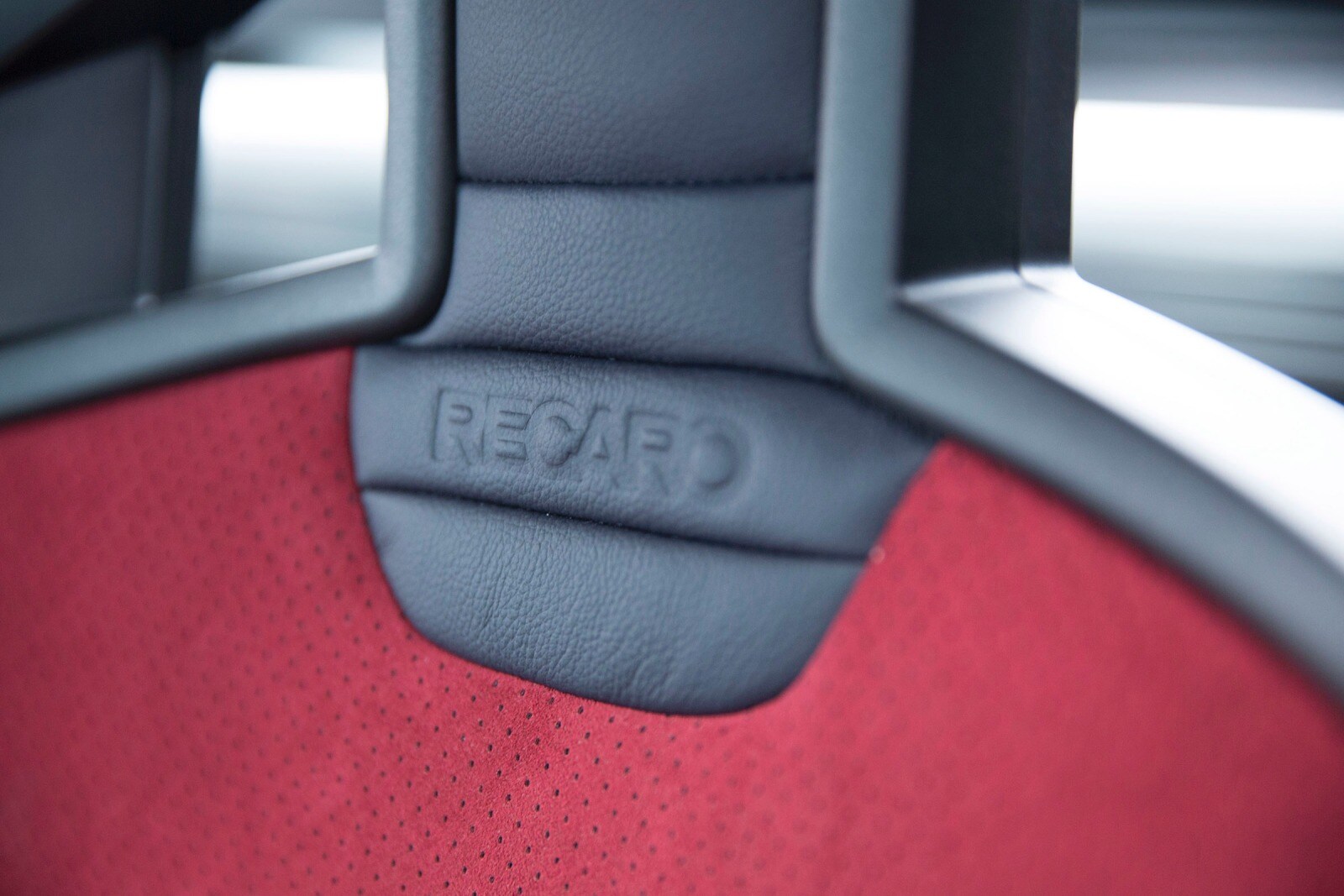 2017 Nissan 370z interior DETAIL