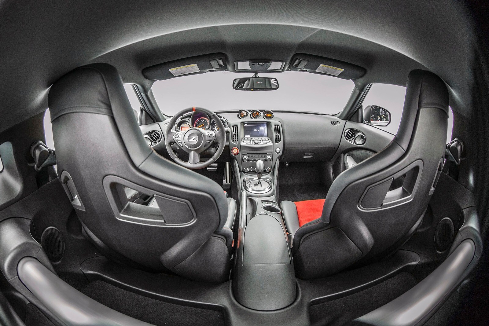 2017 Nissan 370z interior I
