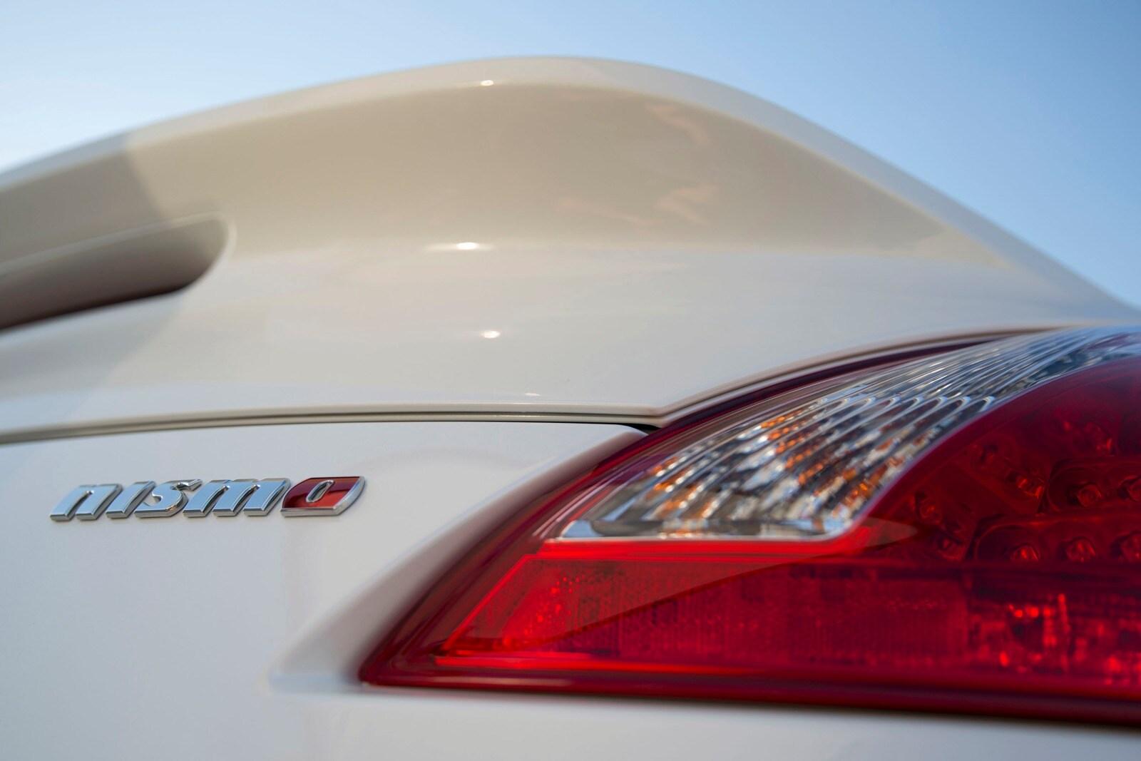 2017 Nissan 370z exterior RBDG