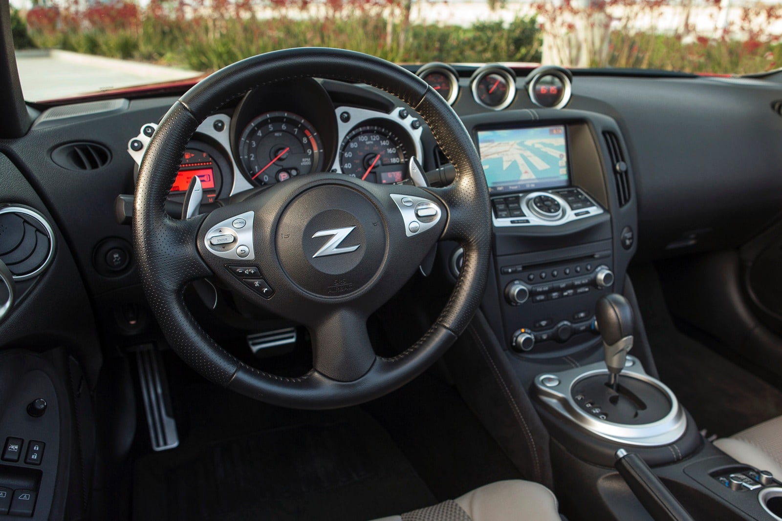 2017 Nissan 370Z front safety D