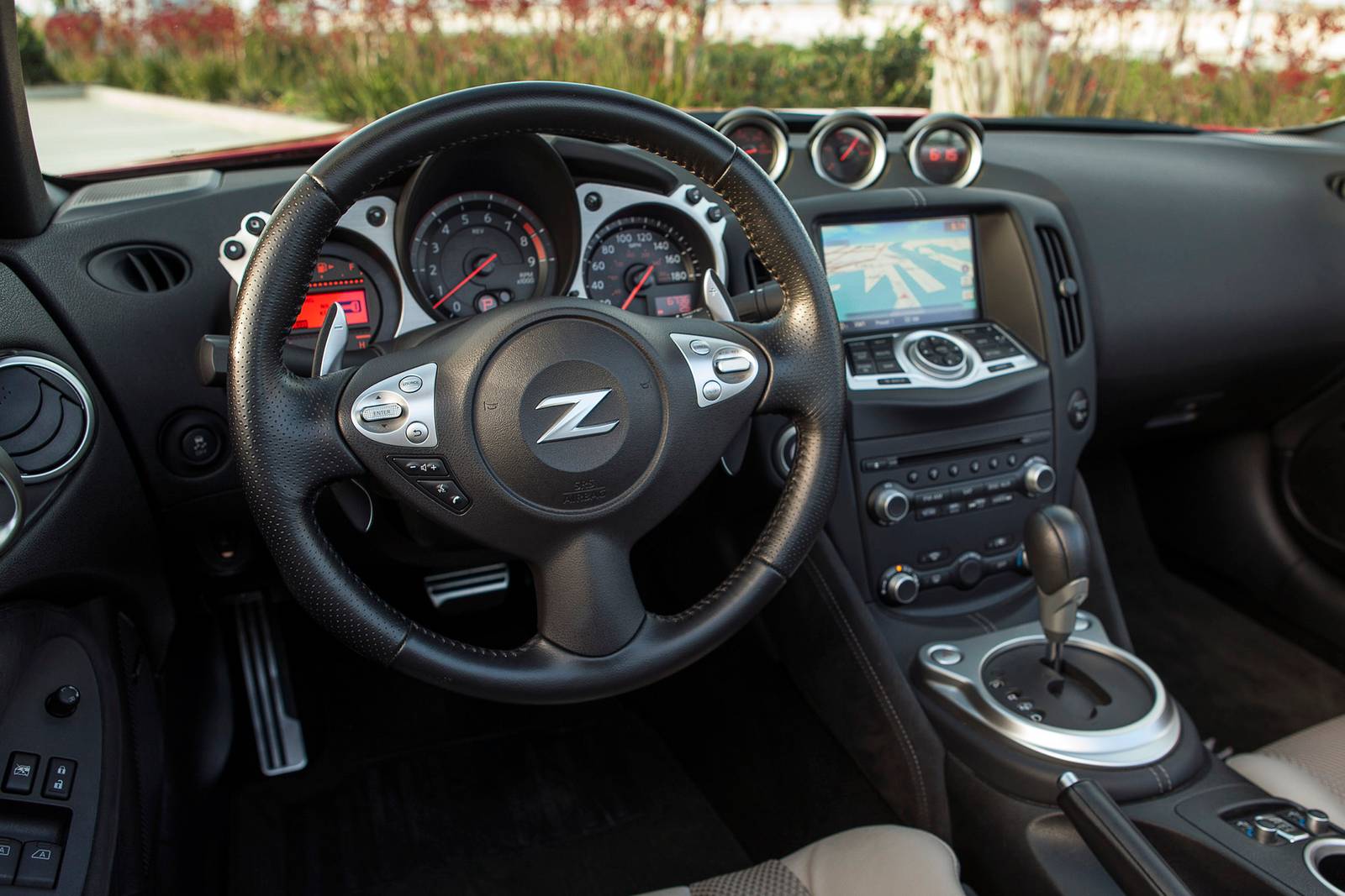 2018 Nissan 370Z front safety D