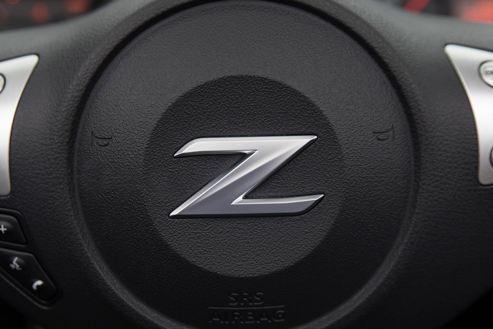 2019 Nissan 370z interior DETAIL