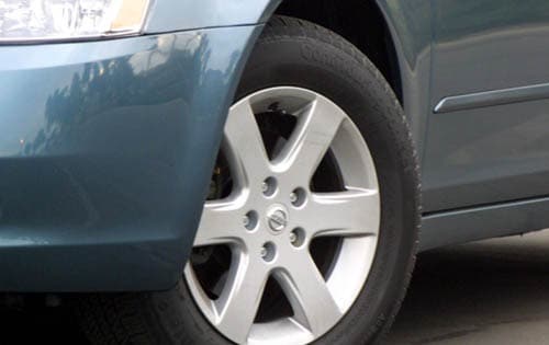 2004 Nissan Altima — OEM photo 3
