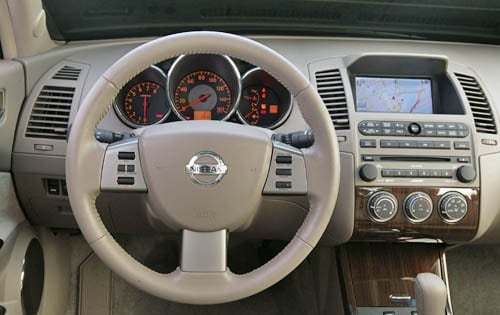 2006 Nissan Altima interior D