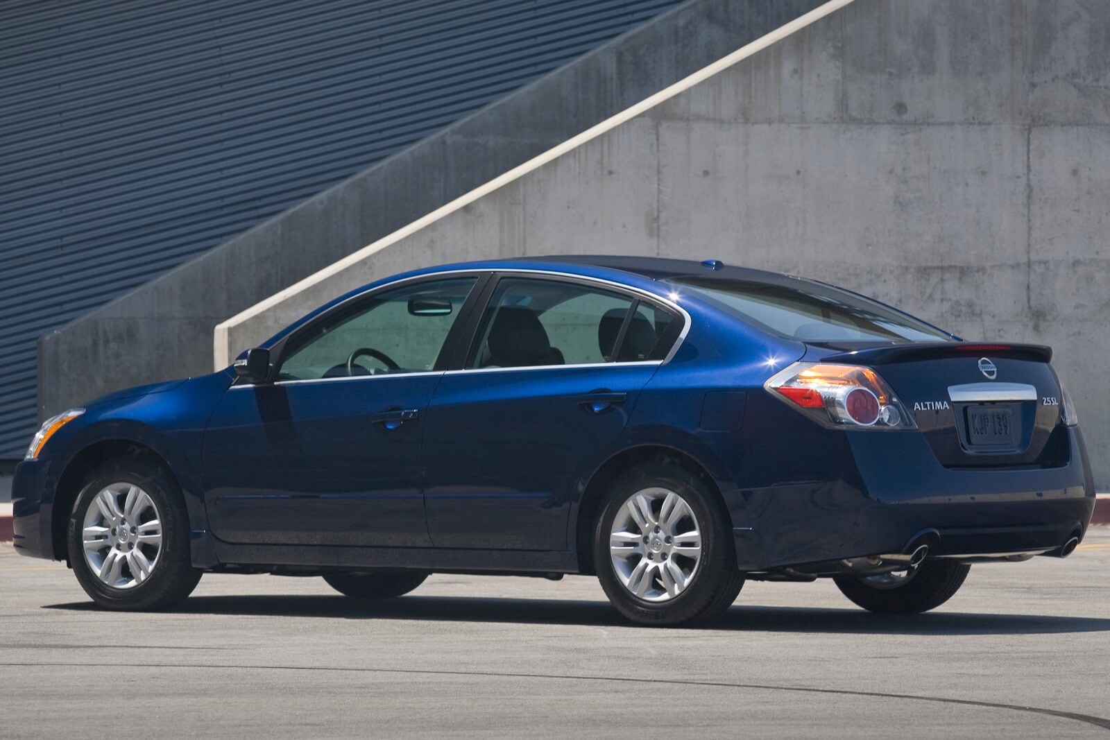 2010 Nissan Altima exterior FQ