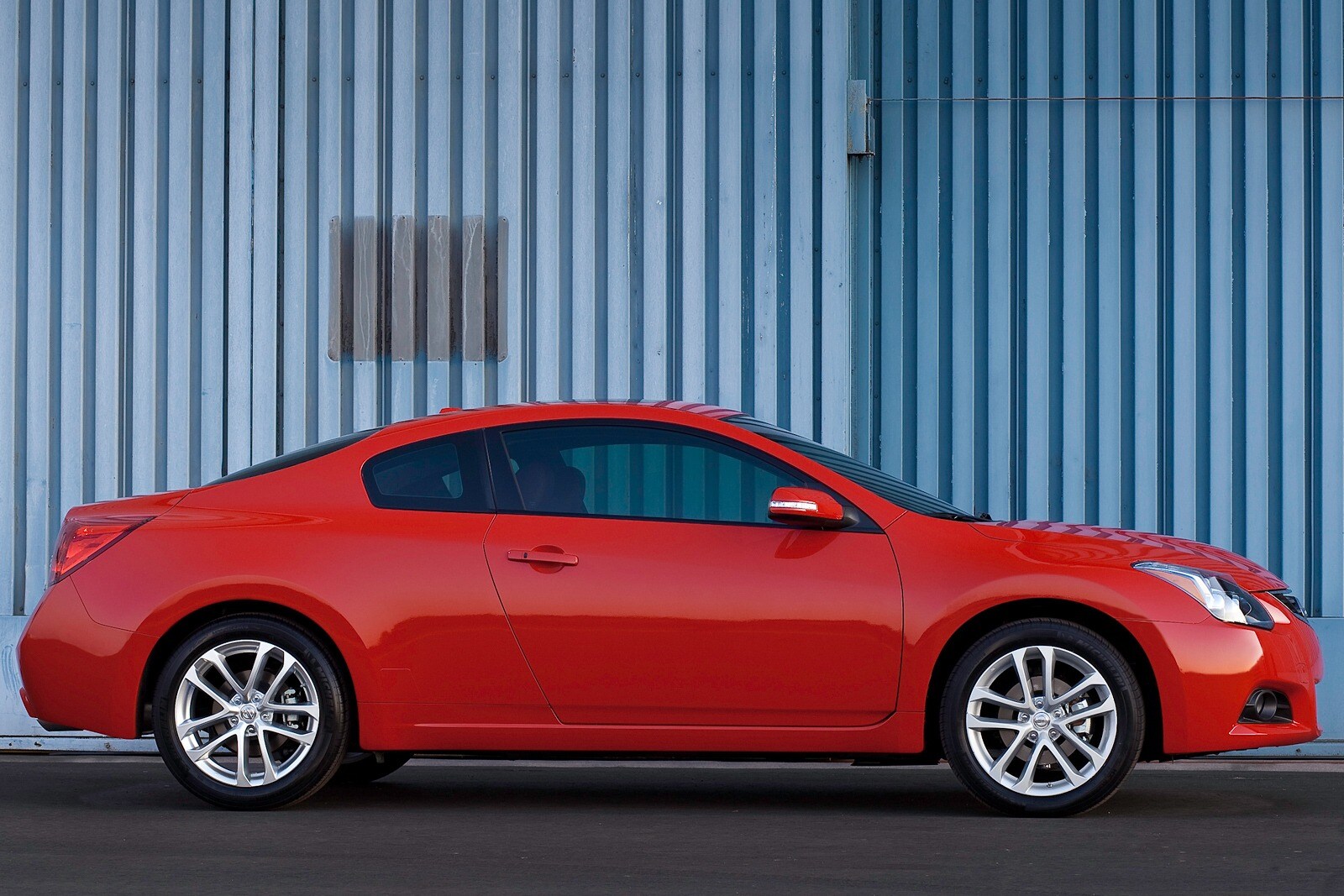 2010 Nissan Altima exterior F