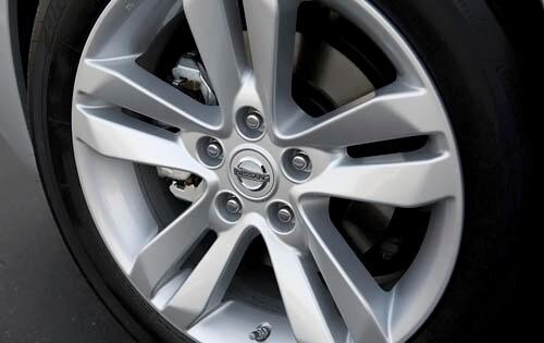 2010 Nissan Altima exterior W