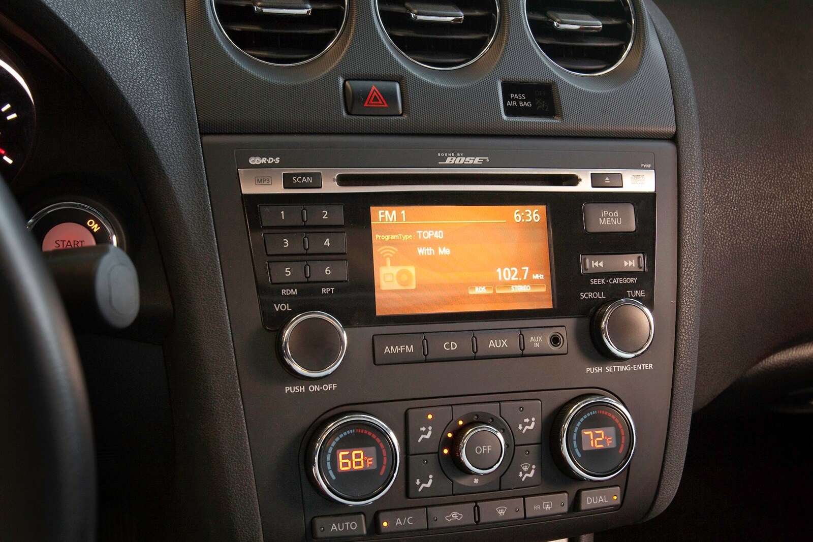 2013 Nissan Altima interior CC