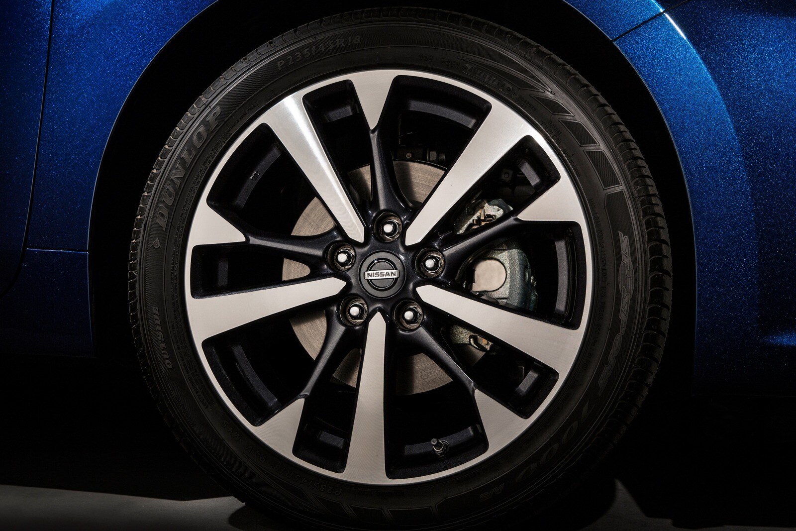 2017 Nissan Altima exterior W