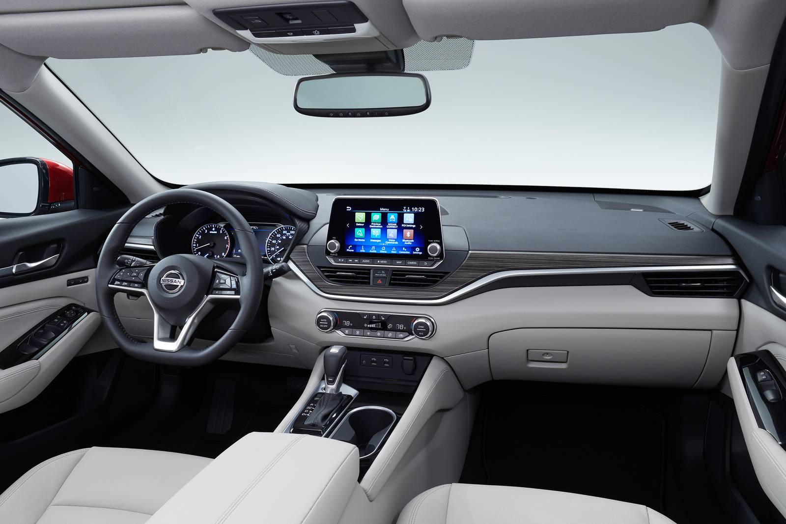 2019 Nissan Altima front safety D