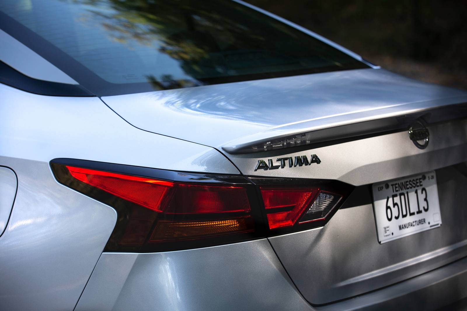 2020 Nissan Altima — OEM photo 3