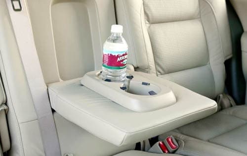 2004 Nissan Armada interior DETAIL