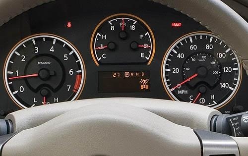 2008 Nissan Armada interior G