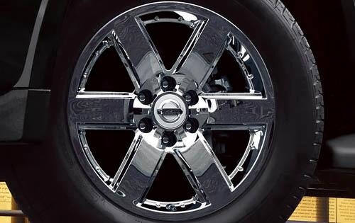 2010 Nissan Armada — OEM photo 3